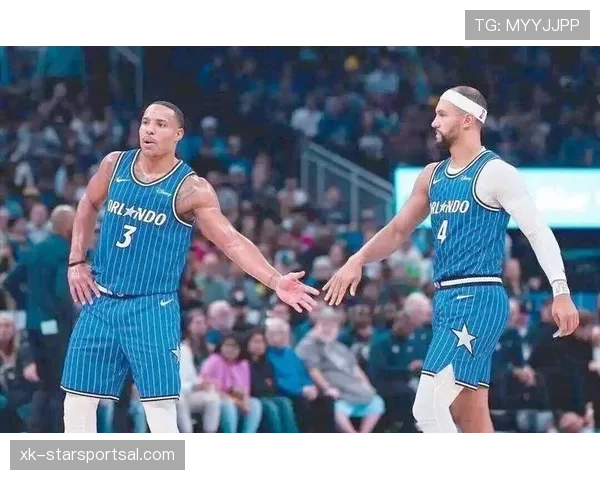 德斯蒙德·班恩利用无球跑位拉开空间提升三分命中率相比上赛季明显增长