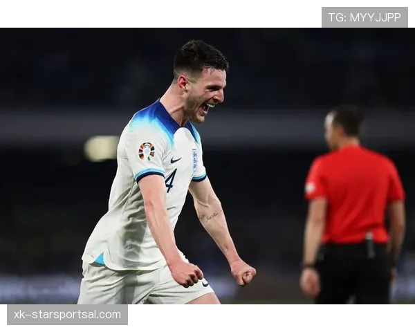 乌加特与赖斯：现代后腰的两种进化路径